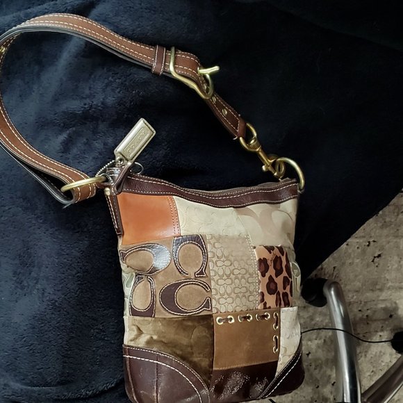 RARE VINTAGE COACH PATCHWORK HOBO - Picture 13 of 15